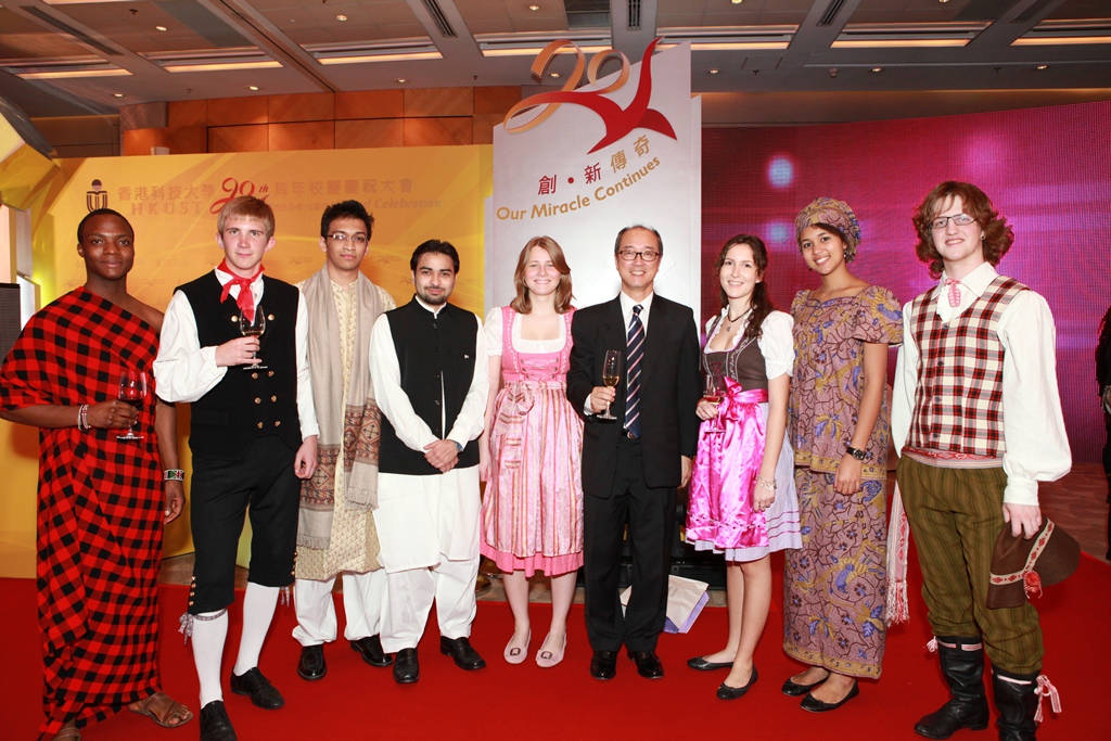 President Prof. Chan (4th from right) with HKUST international students dressed in their national costumes.