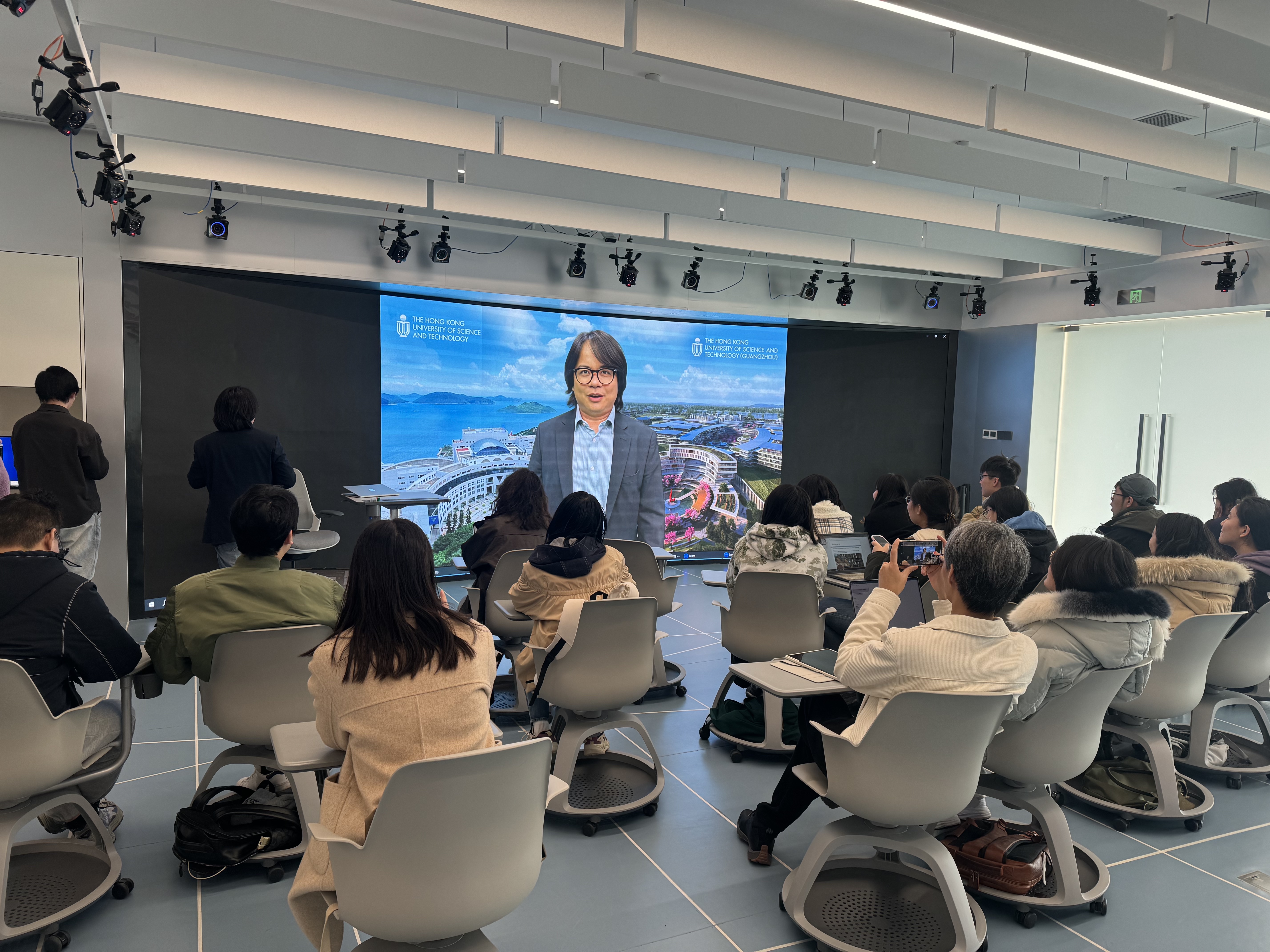 Prof. Hui also transforms himself as one of the AI lecturers